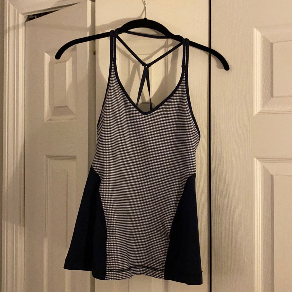 Lululemon Fitted Tank